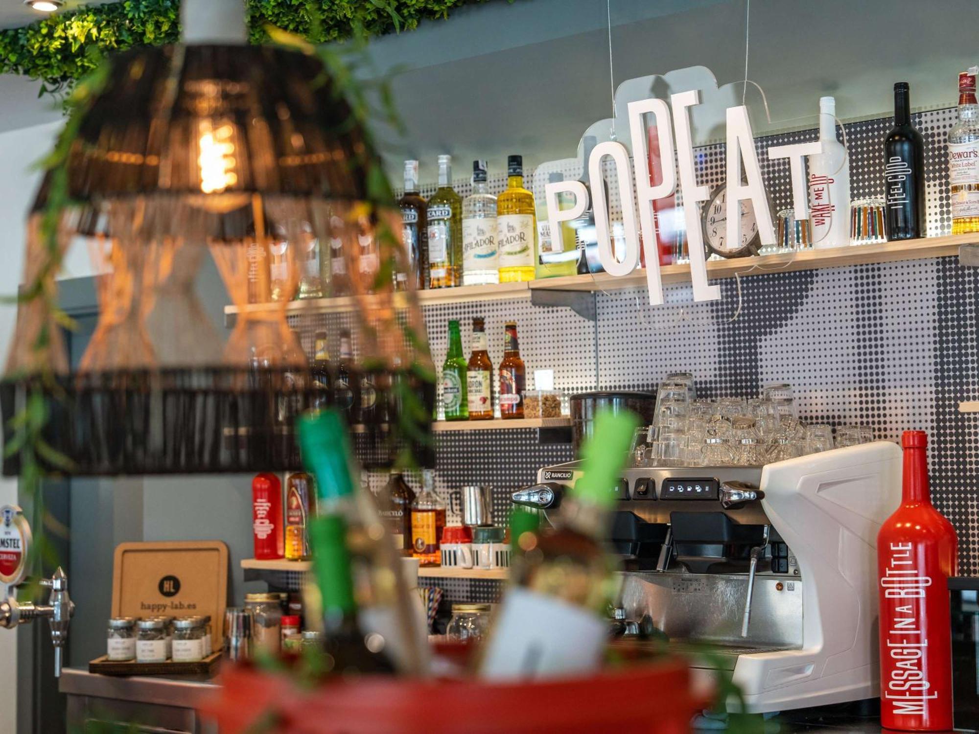 Ibis Madrid Alcobendas Bagian luar foto
