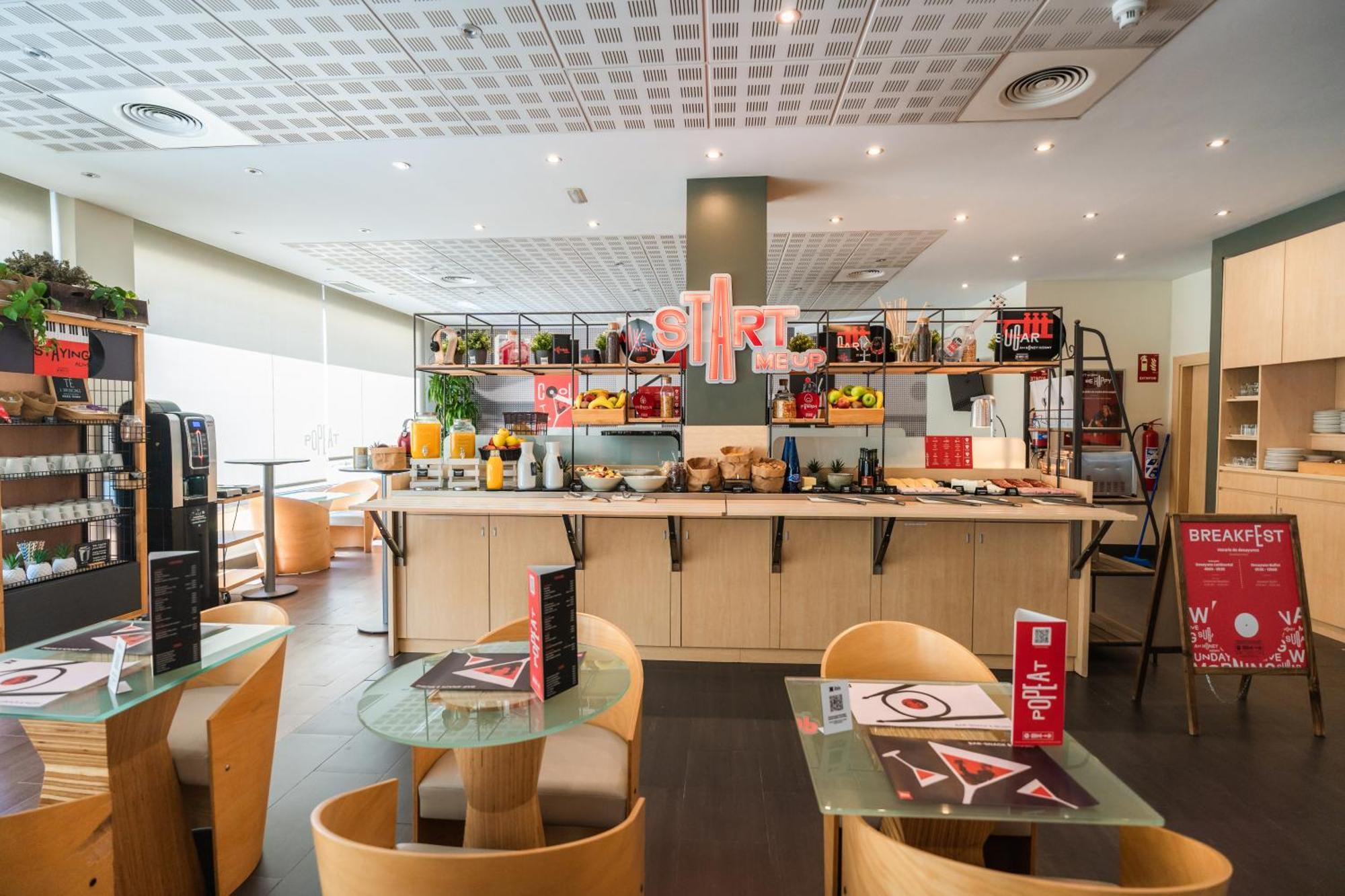 Ibis Madrid Alcobendas Bagian luar foto